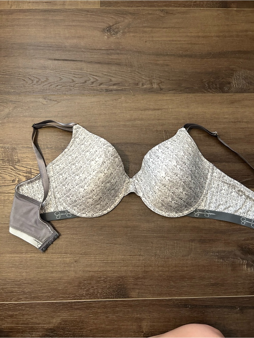 Jessica Simpson Light Heather Gray Molded T-Shirt Bra